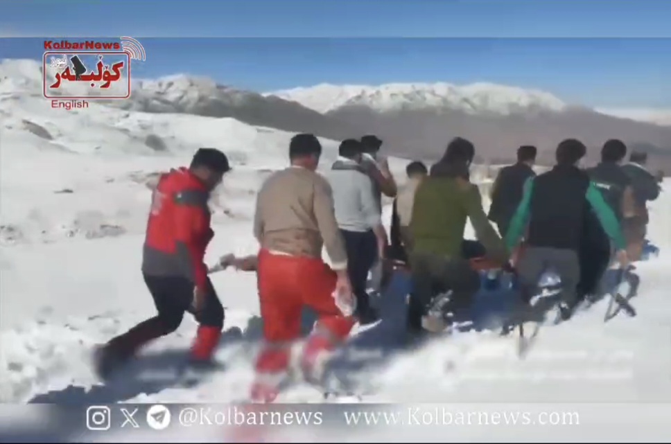 Oshnavieh: Five Trapped Merchants Rescued from Snowstorm in Dargamish Highlands